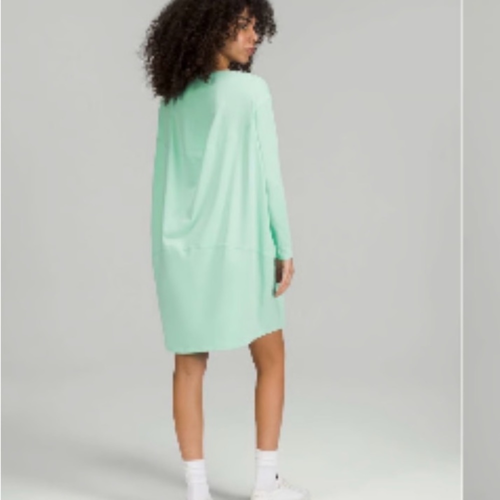 Lululemon Athletica Wild Mint Back in Action, Long Sleeve Dress - Picture 2 of 7
